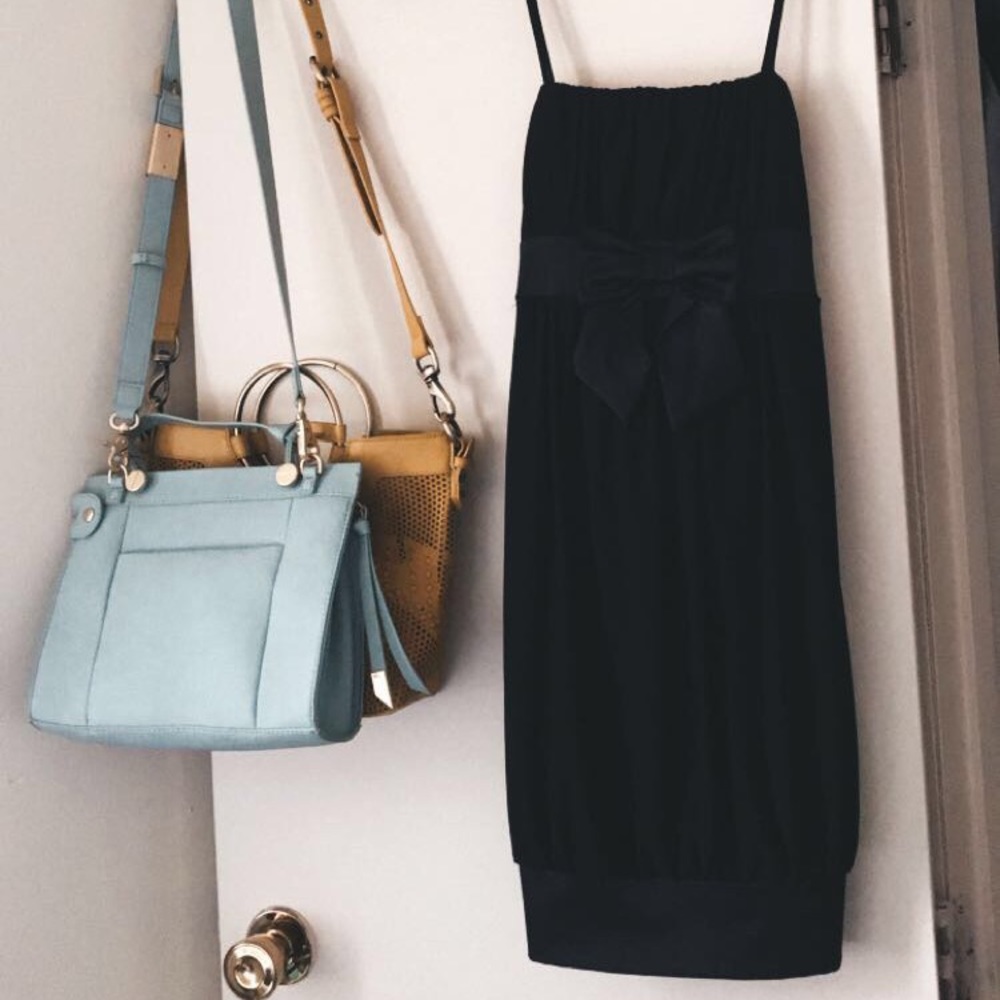 ✨ Little black dress ✨